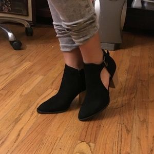 Qupid Fashion Ankle Booties Size 7 Last pair